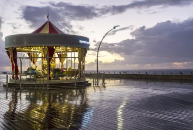 Retro atlıkarınca .