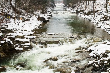 Karpatlar Prut nehri, Ukrayna .