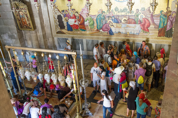 Церковь Гроба Господня в Иерусалиме
 .