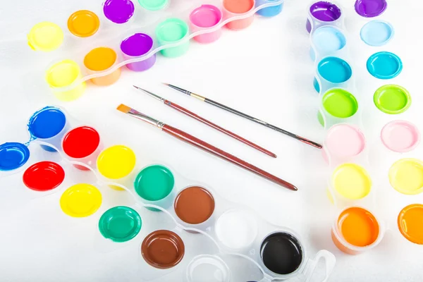 Paintbrushes and paint . — Stock Photo, Image