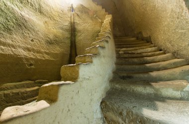 AR bahis guvrin milli park mağara