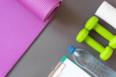 Arka planda dambıllar. Sağlıklı yaşam tarzı kavramı.