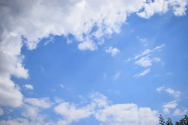 Красивое Голубое Небо Фоне Облаков Небо Облаками Погода Облака Природы — стоковое фото