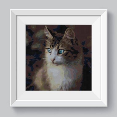 Şirin küçük mavi gözlü kedi. Mavi gözlü meraklı kedi yavrusu. Çapraz dikiş nakışının resmi. Örülmüş tuval yapının taklidi. Çerçevelenmiş kumaş dekoru, çapraz dikiş, dikiş