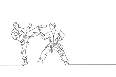 İki yetenekli Karateka askerinin dövüş için dövüş pozisyonu dojo spor salonunda durmaksızın çizdiği bir çizgi. Dövüş sporlarında ustalaşmak. Dinamik tek çizgi çizimi tasarım vektörü illüstrasyonu
