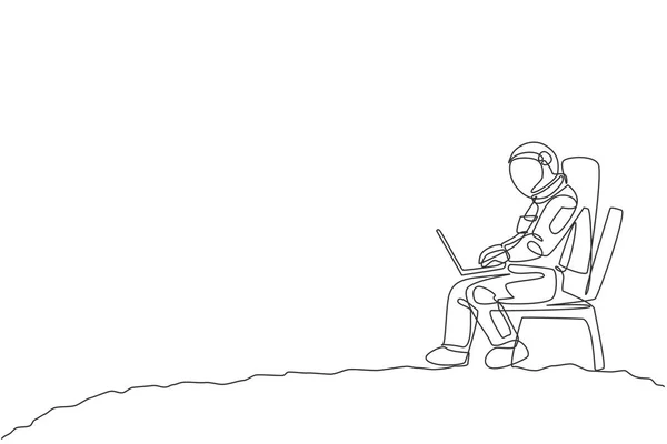一张宇航员坐在椅子上输入月球表面图形矢量图时的单行绘图 具有外层空间概念的宇航员商务办公室 现代连续线条绘图设计 — 图库矢量图片