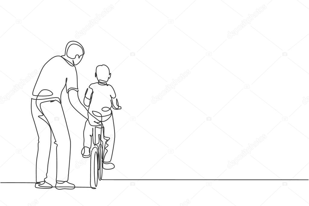 One single line drawing of young father teaching his son riding bicycle at public park vector graphic illustration. Fatherhood lesson. Urban family time concept. Modern continuous line draw design