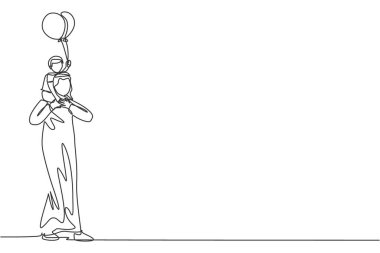 Genç bir İslami babanın, balonu sıkıca tutan oğlunu omzuna aldığı kesintisiz bir çizgi. Mutlu Arap Müslüman ebeveynlik aile kavramı. Dinamik tek çizgi çizimi tasarım vektörü illüstrasyonu