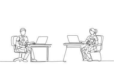 Genç anne ve babanın dizüstü bilgisayarda yazarken ve çocuk vektör çizimlerini taşırken sandalyede oturduğu tek bir çizgi. Ev kavramından çalış. Modern sürekli çizgi çizimi tasarımı