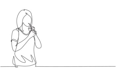 Single one line drawing beautiful woman hold plastic cup and drinking orange juice with straw. Make her refreshing in summer season. Modern continuous line draw design graphic vector illustration