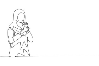 Single one line drawing beautiful Arab woman hold plastic cup and drinking orange juice with straw. Make her refreshing in summer season. Modern continuous line draw design graphic vector illustration