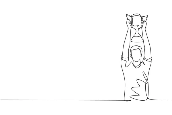 Один Сплошной Рисунок Спортсмена Спортивной Майке Поднимающий Золотой Трофей Обеими — стоковый вектор