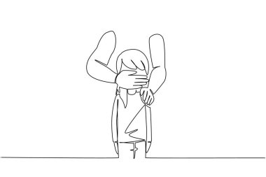 Kızın ağzını çizen tek sıra arkadan bir yetişkinin üzerini kaplıyor. Çocuk kaçırma vakaları artıyor. Sübyancılar. Ulusal Kayıp Çocuklar Günü. Bir çizgi tasarımı vektör illüstrasyonu