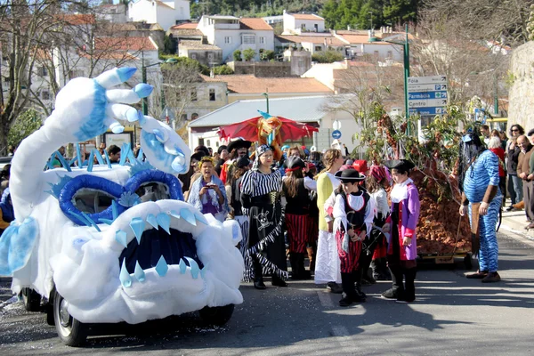 Escola Carnaval carro flutuar — Fotografia de Stock