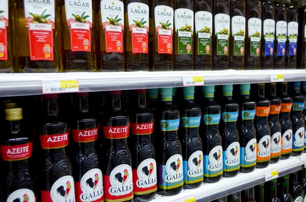 Aceite de oliva en venta —  Fotos de Stock