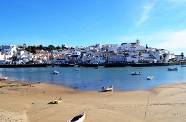 Ferragudo Algarve'deki/daki oteller