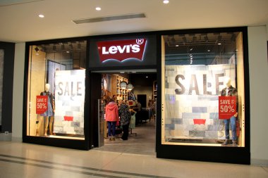 Levis mağazası İngiltere.