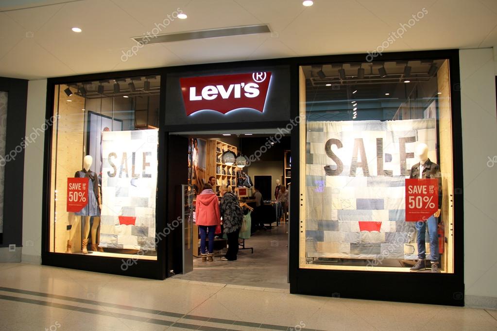 krise gave Kiks Levis Store England. – Stock Editorial Photo © Murdocksimages #58954689
