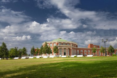 Tsaritsyno Park antik palace