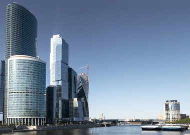 Moskova'da modern gökdelenler