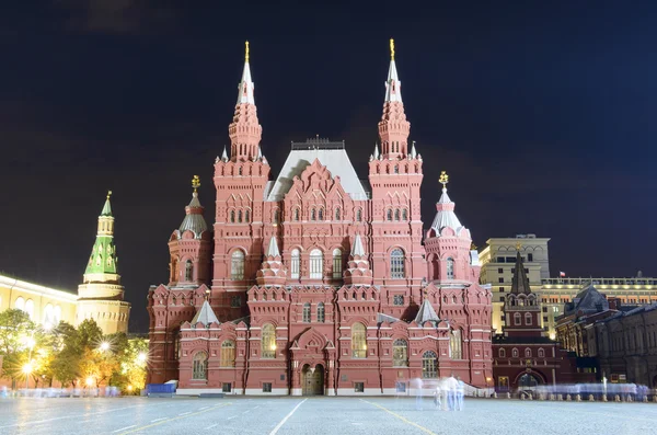 Moskva historické muzeum v noci — Stock fotografie