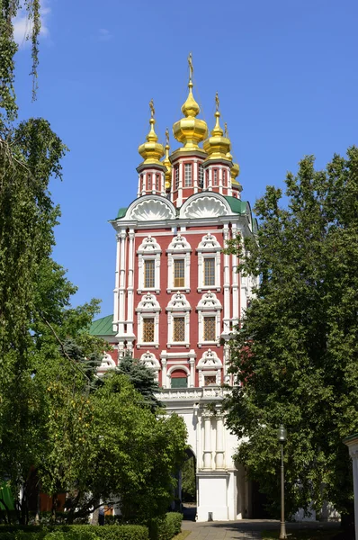 Живописный вид на Московский Новодевичий монастырь — стоковое фото