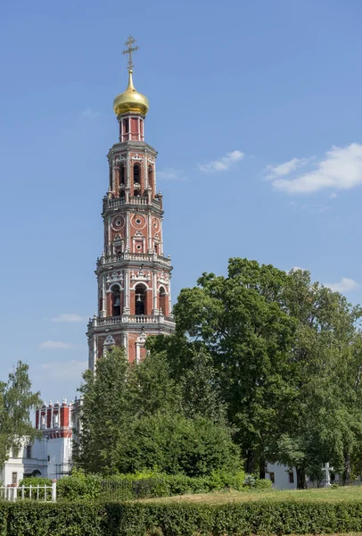 Живописный вид на Московский Новодевичий монастырь — стоковое фото