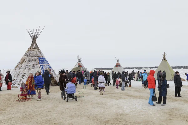 Nenets au festival national "Day Reindeer Herders" sur le Yamal Images De Stock Libres De Droits