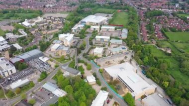 York Üniversitesi, North Yorkshire, UK Akademik Eğitim ve Araştırma Kurumu 'nun 1963 yılında kurulmuş olan New York şehrindeki modern kampüs kolej binalarının hava görüntüleri.