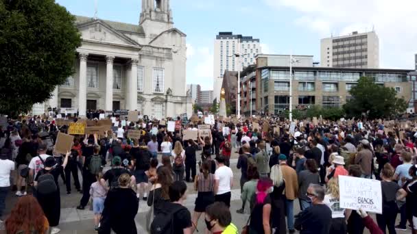 Leeds Millennium Square Juni 2020 Eine Große Gruppe Schwarzer Menschen — Stockvideo