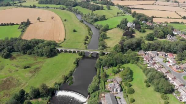 Luchtbeelden Van Het Historische Tadcaster Verlaten Spoorwegviaduct River Wharfe Locatie — Stockvideo