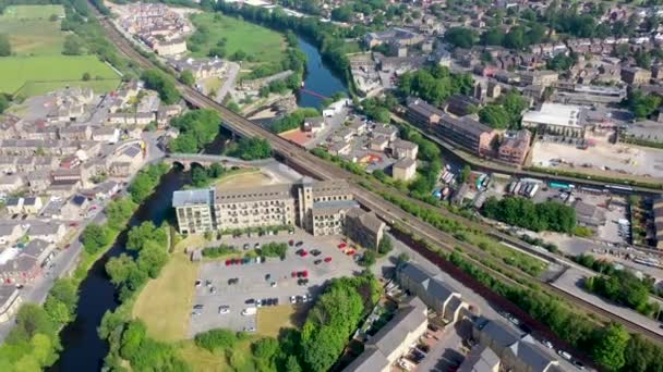 Imágenes Aéreas Aviones Tripulados Hermosa Ciudad Mirfield Kirklees West Yorkshire — Vídeo de stock