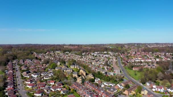 Luftaufnahmen Der Britischen Stadt Meanwood Leeds West Yorkshire Zeigen Typische — Stockvideo