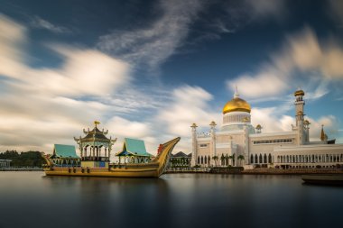 Sultan Omar Ali Saifuddin Camii