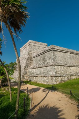 Tulum, Maya harabelerini