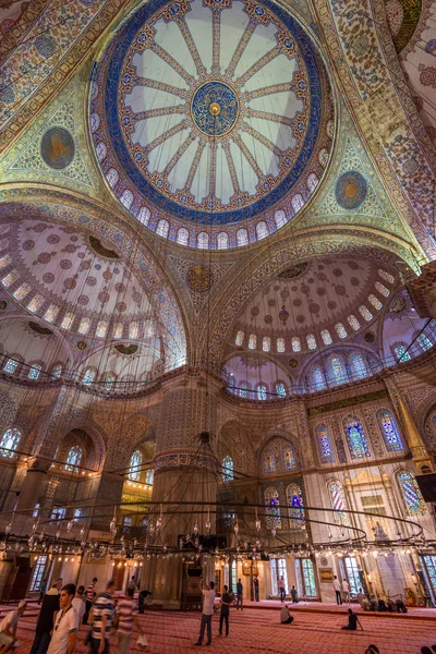 À l'intérieur de la mosquée bleue — Photo
