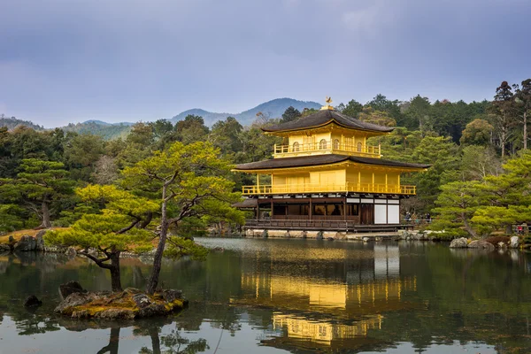 Golden Pavilion — Stock Photo, Image