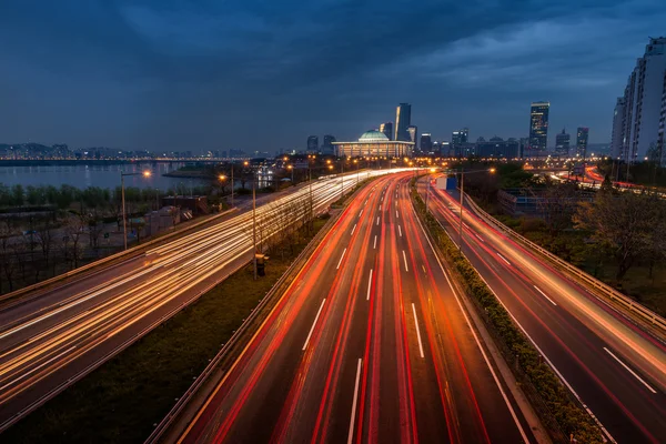 Yeouido in de schemering — Stockfoto