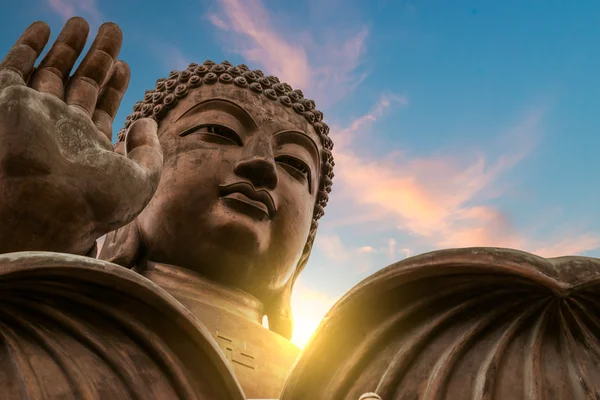 Тянь засмага Будди — стокове фото