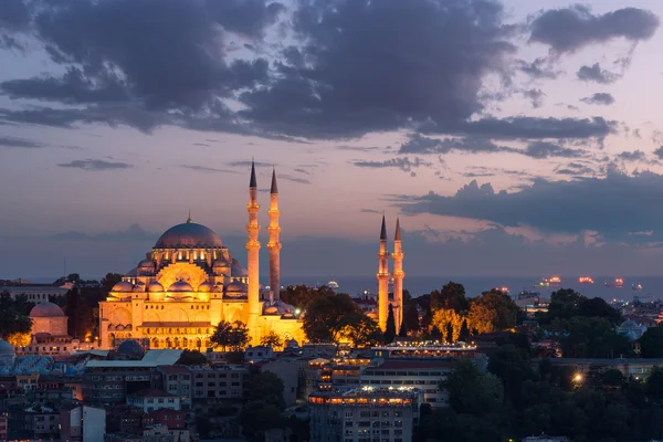 Istanbul om natten - Stock-foto