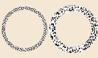 Modern stilize leopar derisi süsüsüyle siyah beyaz çerçeve. Mandala şeklinde yuvarlak desen. Hayvan süsüsüyle dekoratif sınır. Moda deri cilt. Uzayı kopyala Vektör illüstrasyonu.