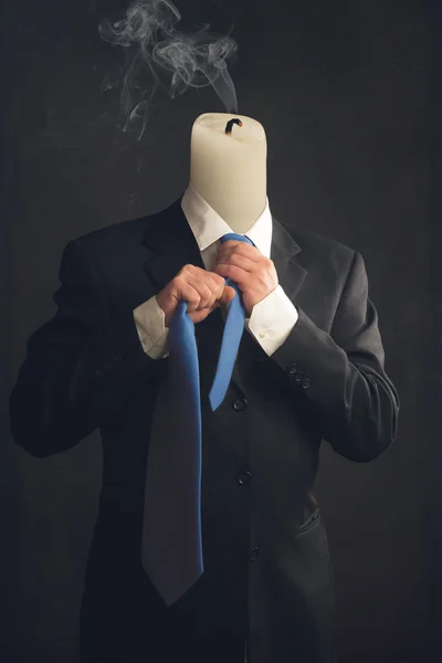 Symbool van een zakenman met burn-out syndroom — Stockfoto