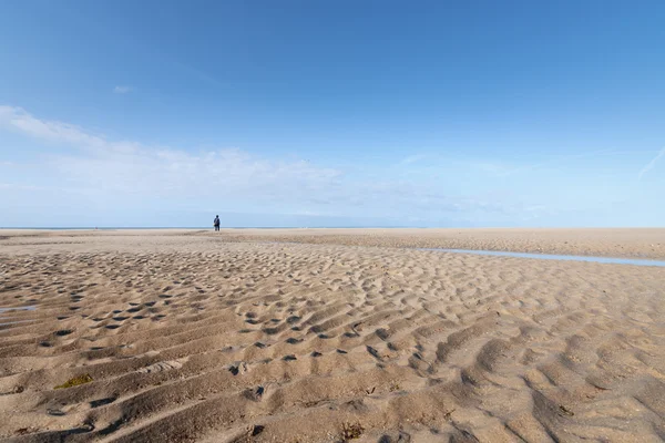 Op het strand van Portbail, Normandië, Frankrijk bij eb — Stockfoto