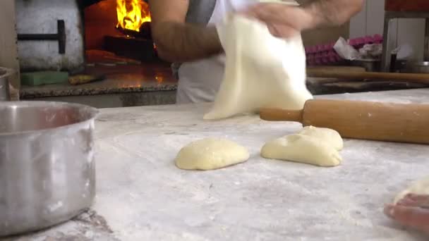 Turkish Pizza Pita Named Pide — Stock Video