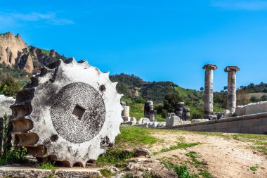 Artemis Tapınağı Yunan Efes ve Sardis yakınındaki