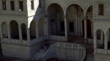 Türkiye 'deki Ciragan Sarayı Binası