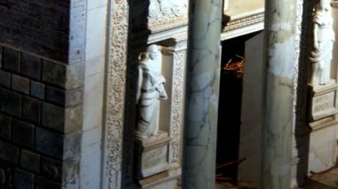 Zeus Altar ve İzmir hindisi 