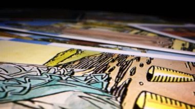 Ruhsal Fal Okuyan Tarot Kartları 