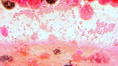 Mürekkeple Petrol ve Su kabarcıkları