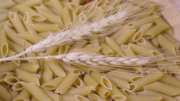 Čerstvé Vegetariánské Italské Syrové Potraviny Makarony Těstoviny — Stock video